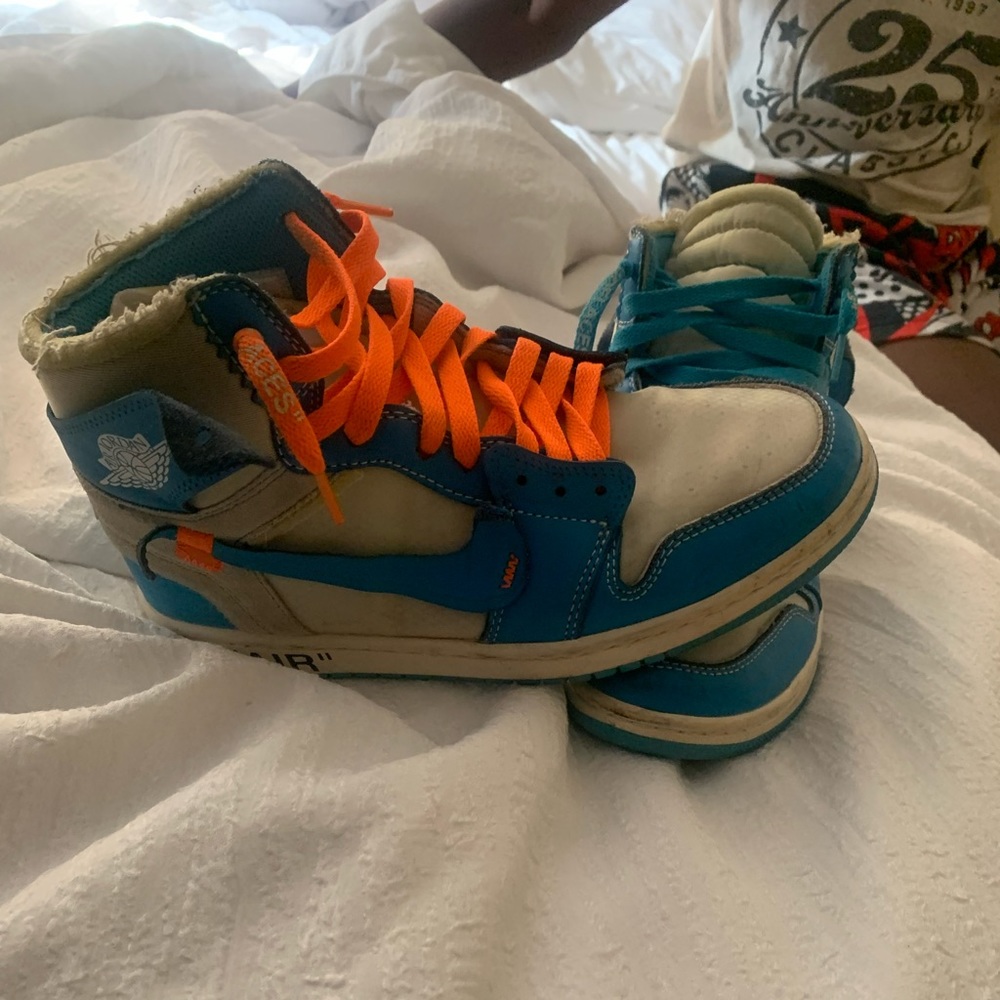 Off-white Jordan 1s